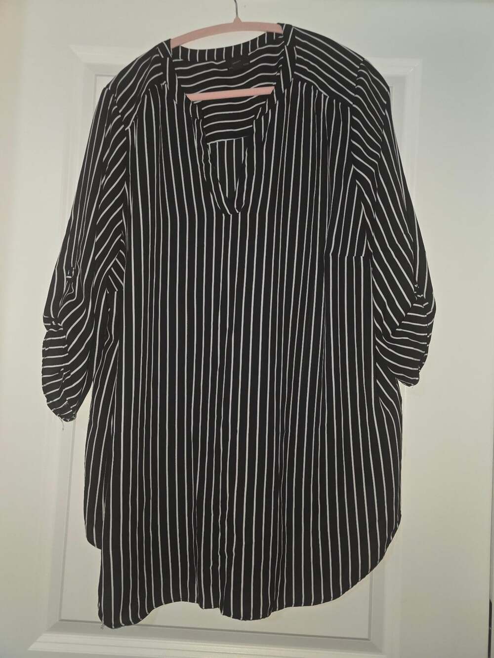 Worthington Blouse Size 3X Black White Striped V-Neck Tunic Top